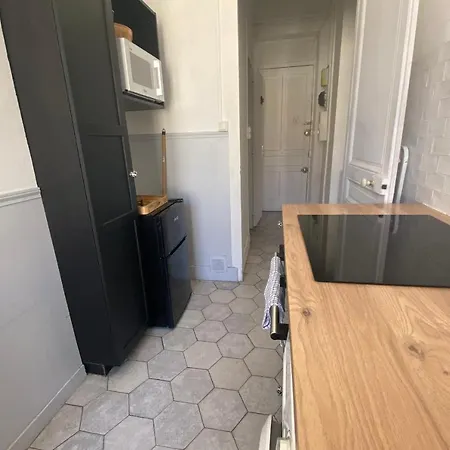 Appartement Notre Dame-charmant 2 Couchages- Part Dieu *